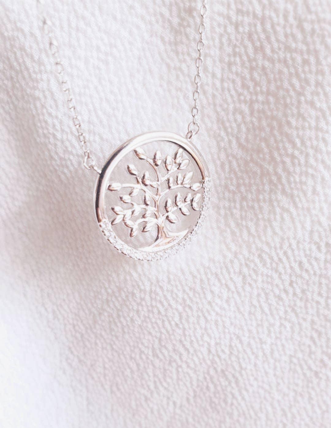 La signification spirituelle de l’Arbre de Vie : un Symbole universel - Bijoux Croix
