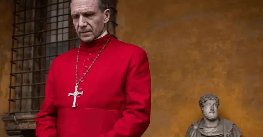 Quel est le rôle du Pape dans la foi catholique ? Un guide spirituel au service de l’unité - Bijoux Croix