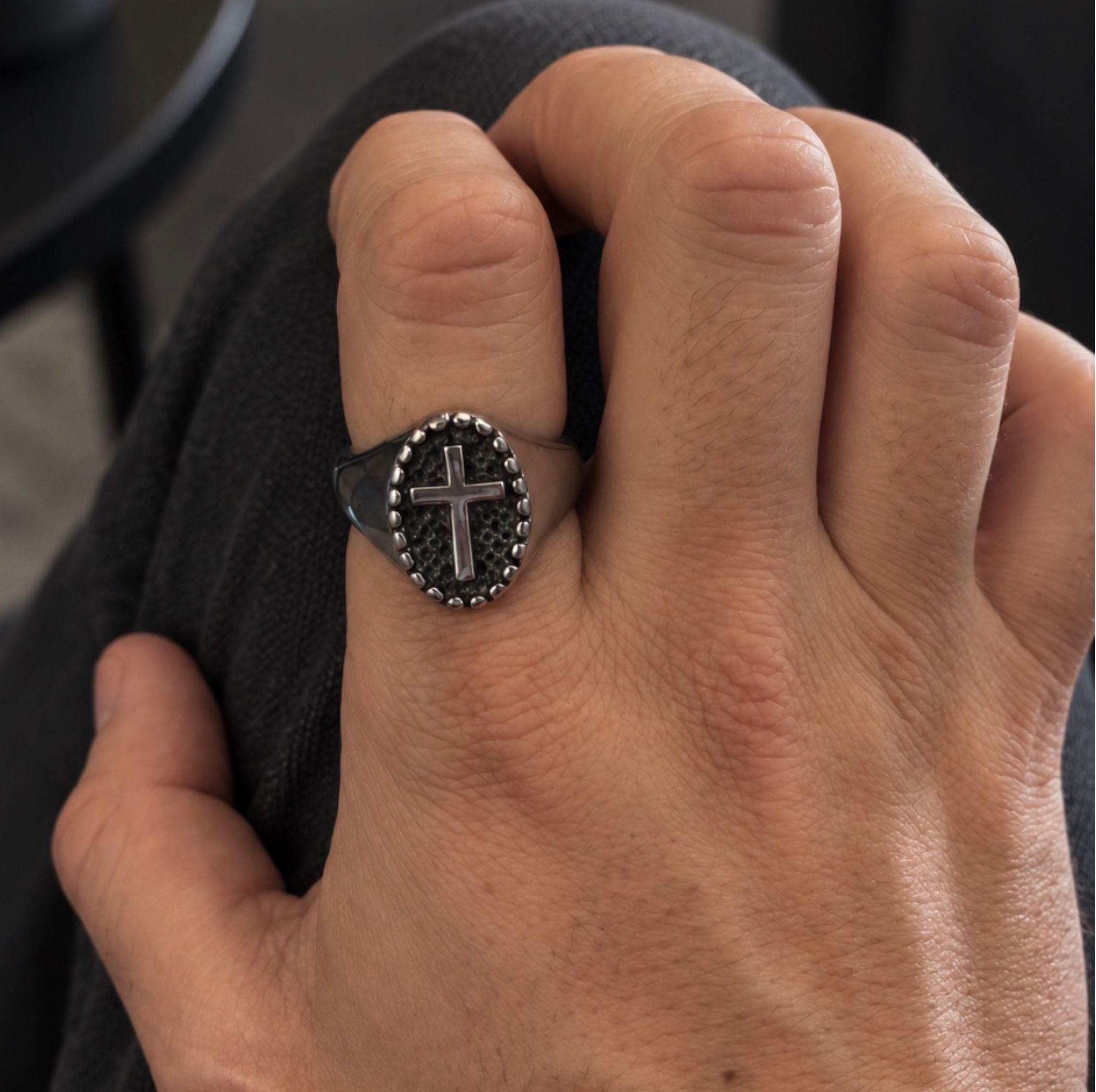 Chevalière Croix Homme - Acier