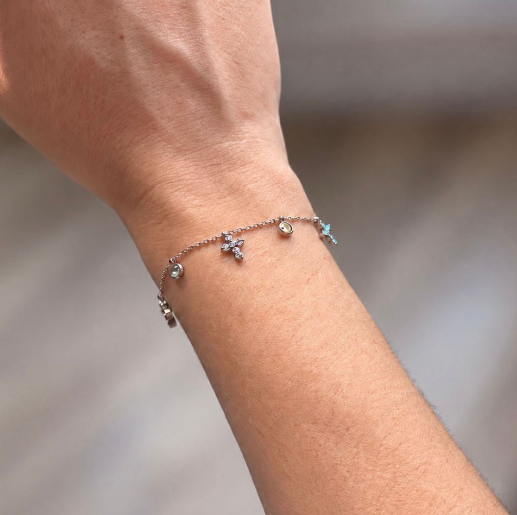 Bracelet Croix Multiple à Breloques