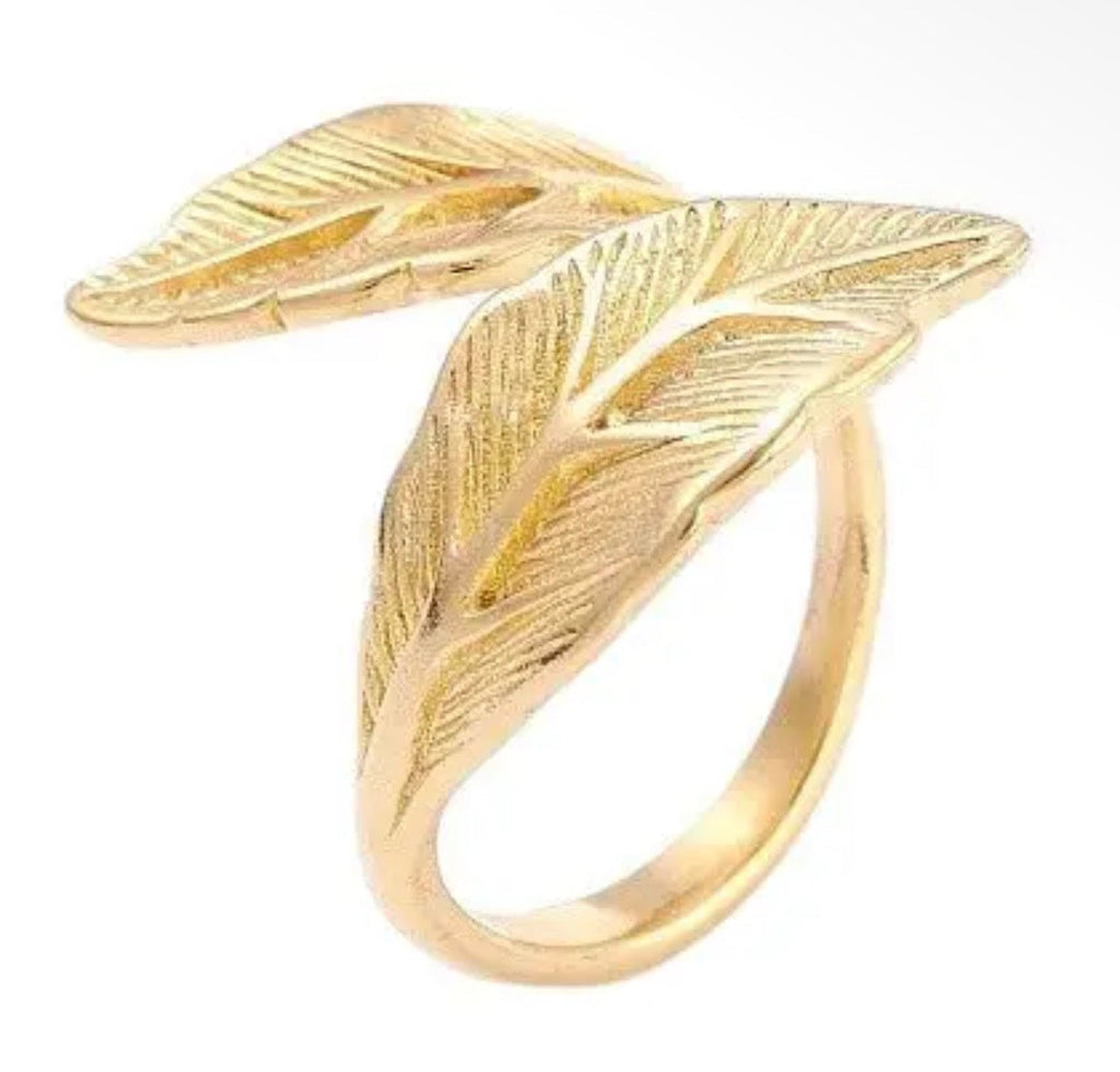 Design de la Bague Feuilles Dorée vue sous un autre angle