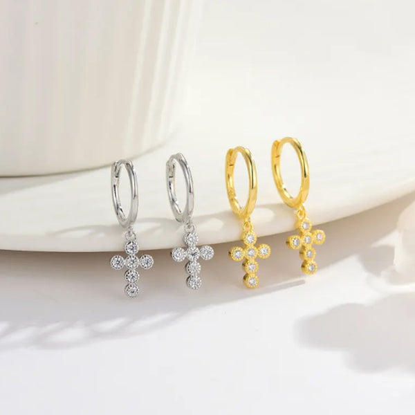 Boucles d'Oreilles Créoles Sarah en Argent 925 et Zircon - Finition Argent - Vue secondaire