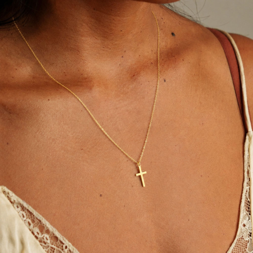 Collar de Plata Adonai - Plata de Ley 925 bañada en oro de 18 quilates