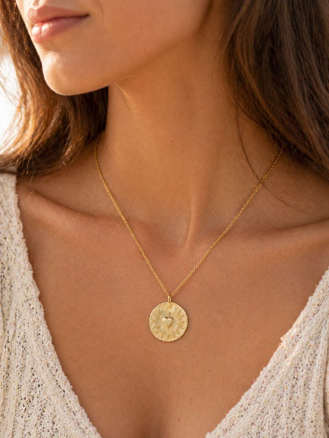 Collier Sacré Cœur et Croix Doré – Or 24 Carats