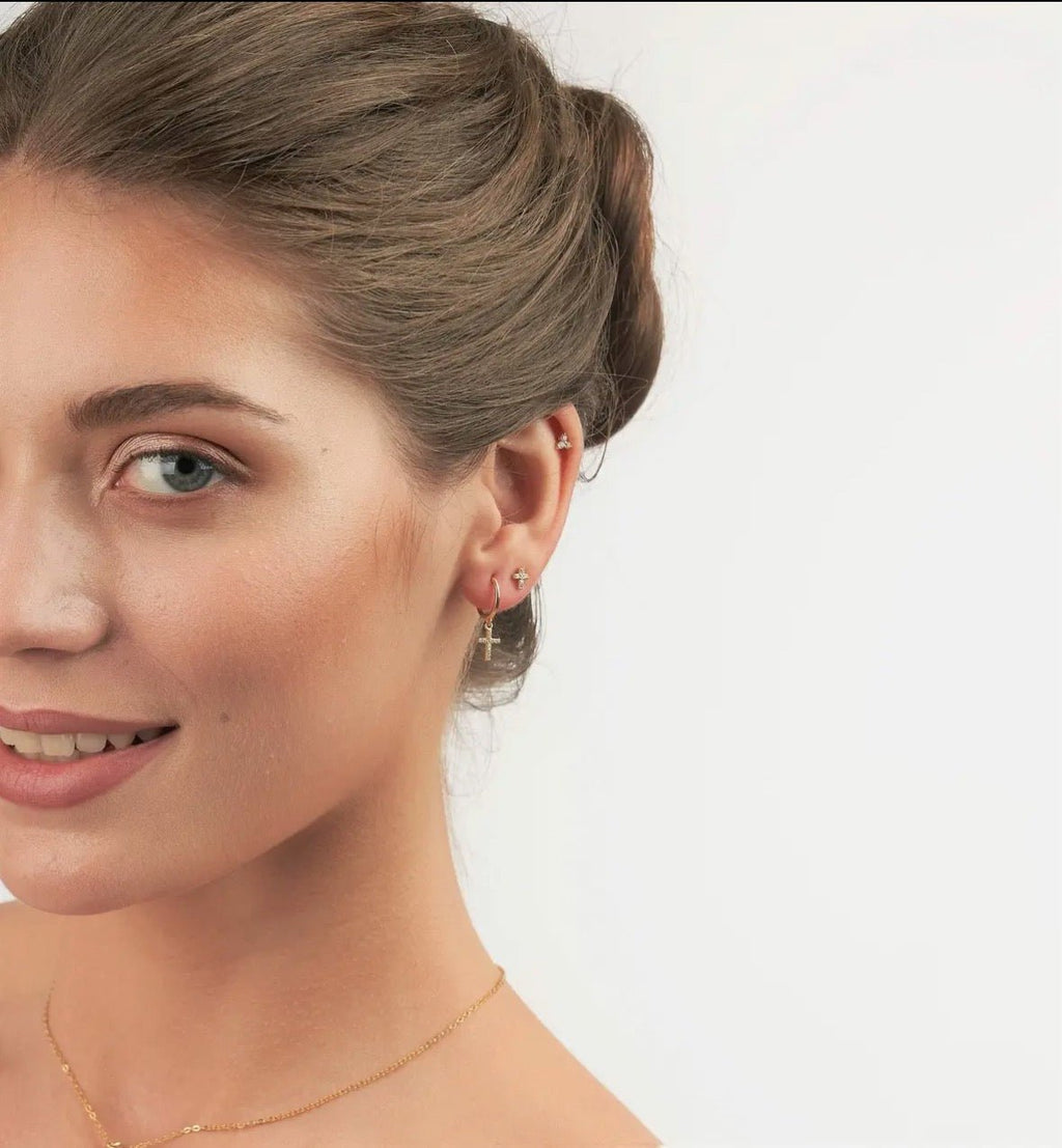 Boucles d'Oreilles Créoles Sarah - Bijoux Croix