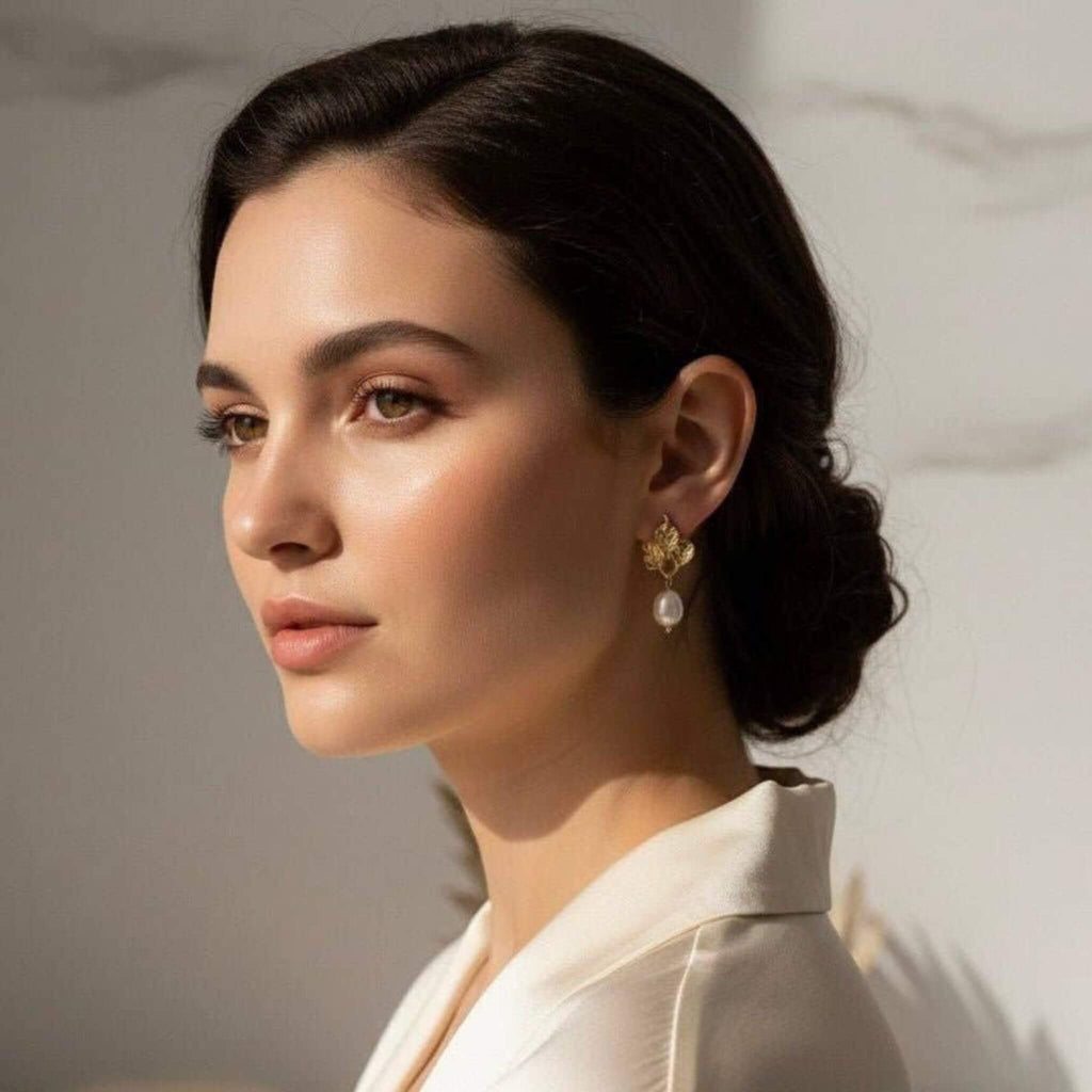Boucles d’oreilles Oliviera portées par mannequin