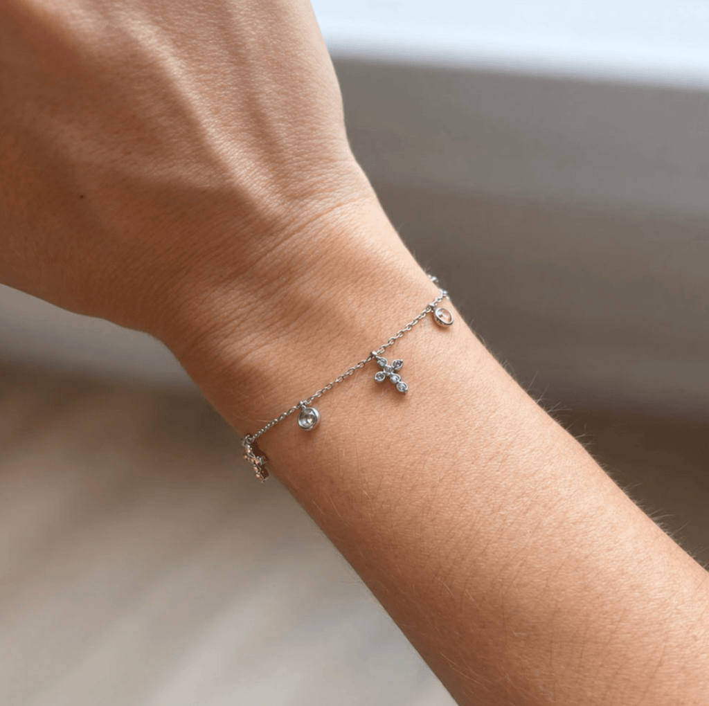 Bracelet Croix Multiple à Breloques - Bijoux Croix