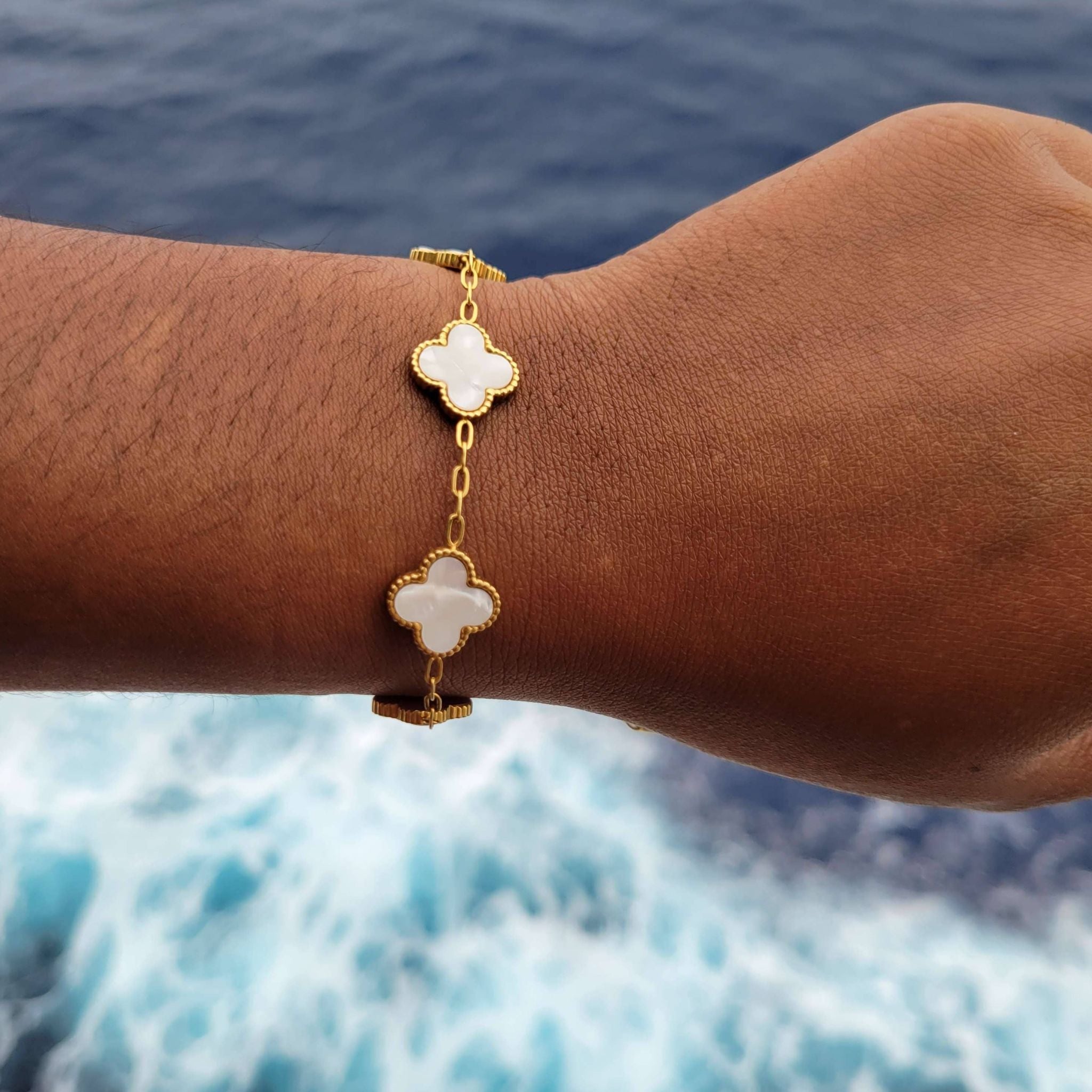 Bracelet Croix Providence Effet Nacré – Acier - Bijoux Croix
