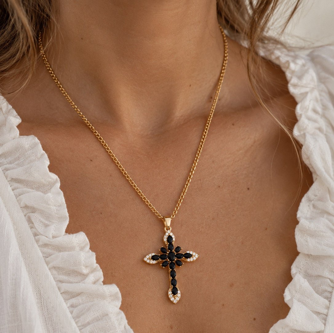 Collier Croix Divine Noire - Bijoux Croix