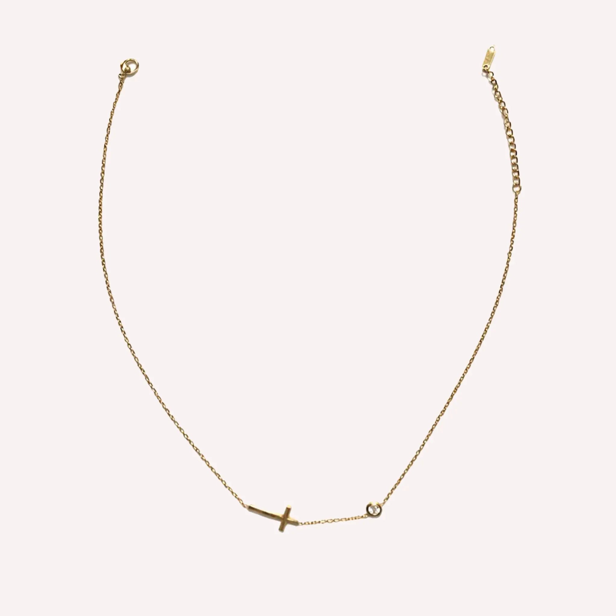 Collar cruz Emmanuel – acero inoxidabel - Bijoux Cruz