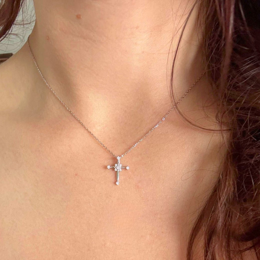 Collier Croix Judith - Argent 925 Plaqué Rhodium - Bijoux Croix