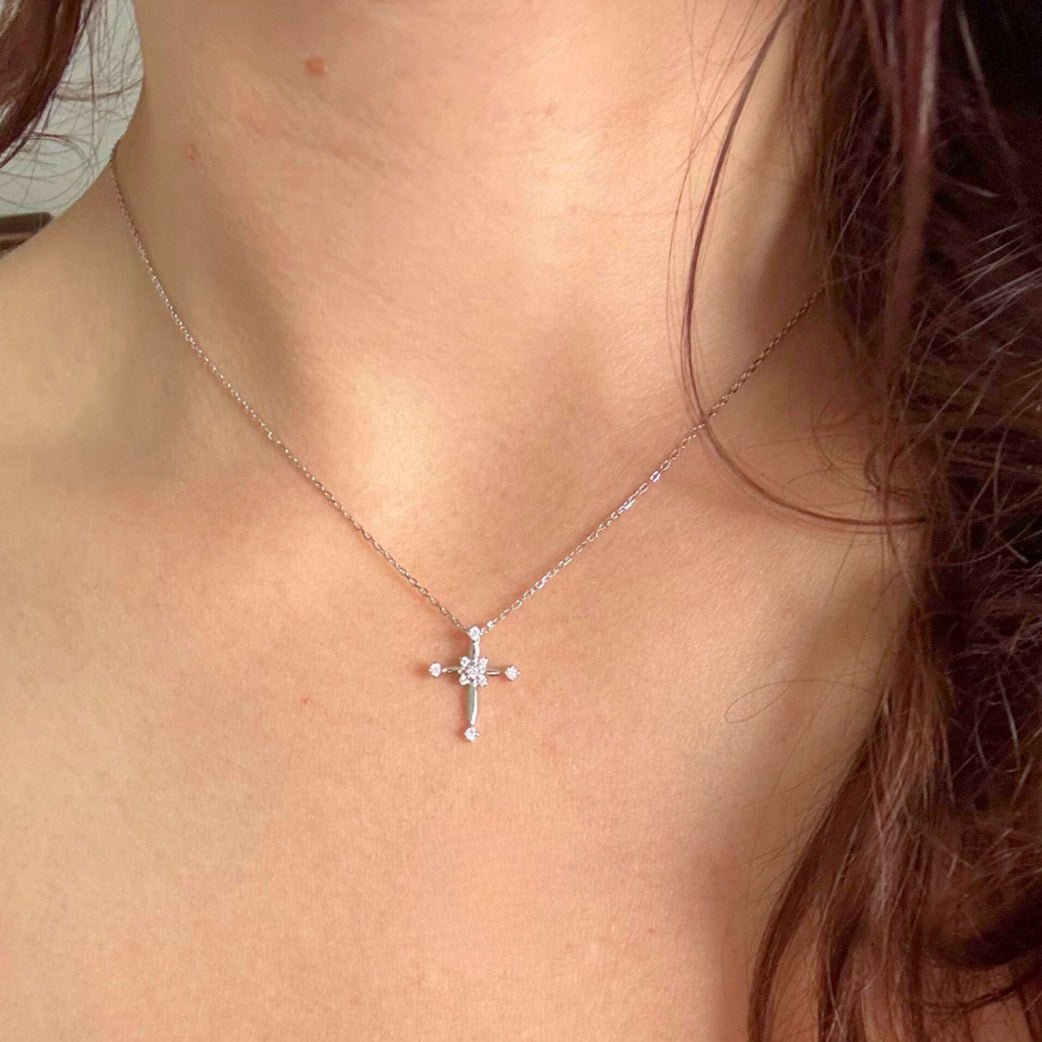 Collier Croix Judith - Argent 925 Plaqué Rhodium - Bijoux Croix