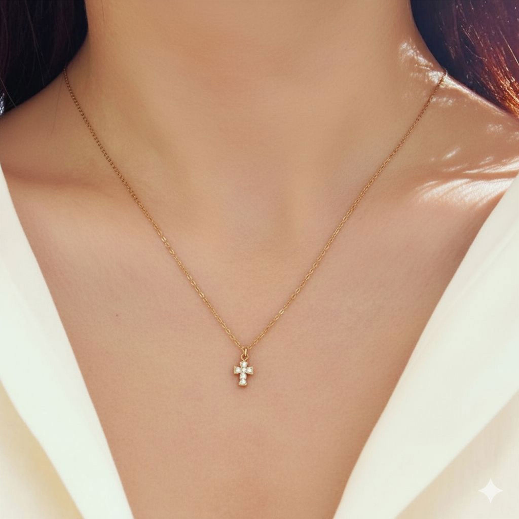 Collier Croix Noé minimaliste - Acier Inoxydable Plaqué Or - Bijoux Croix