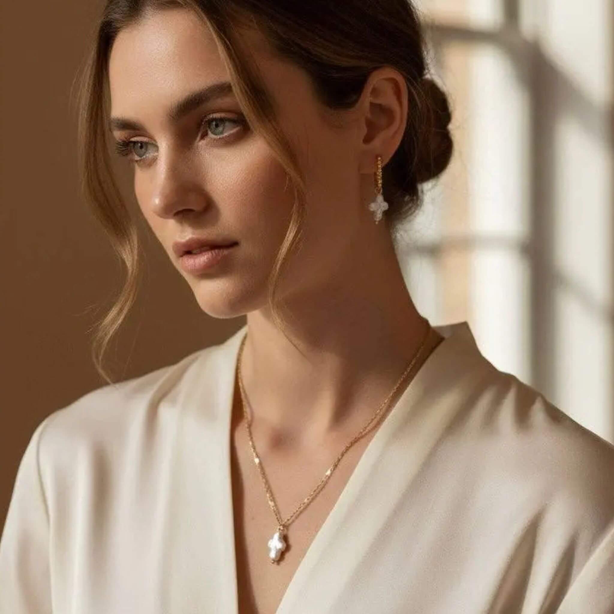 Collier croix perle de Keshi - Acier Plaqué Or 18K - Bijoux Croix