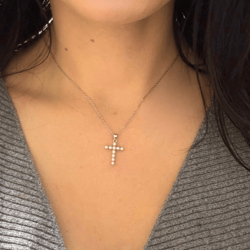 Collier Croix Perles Finition Argent - Bijoux Croix