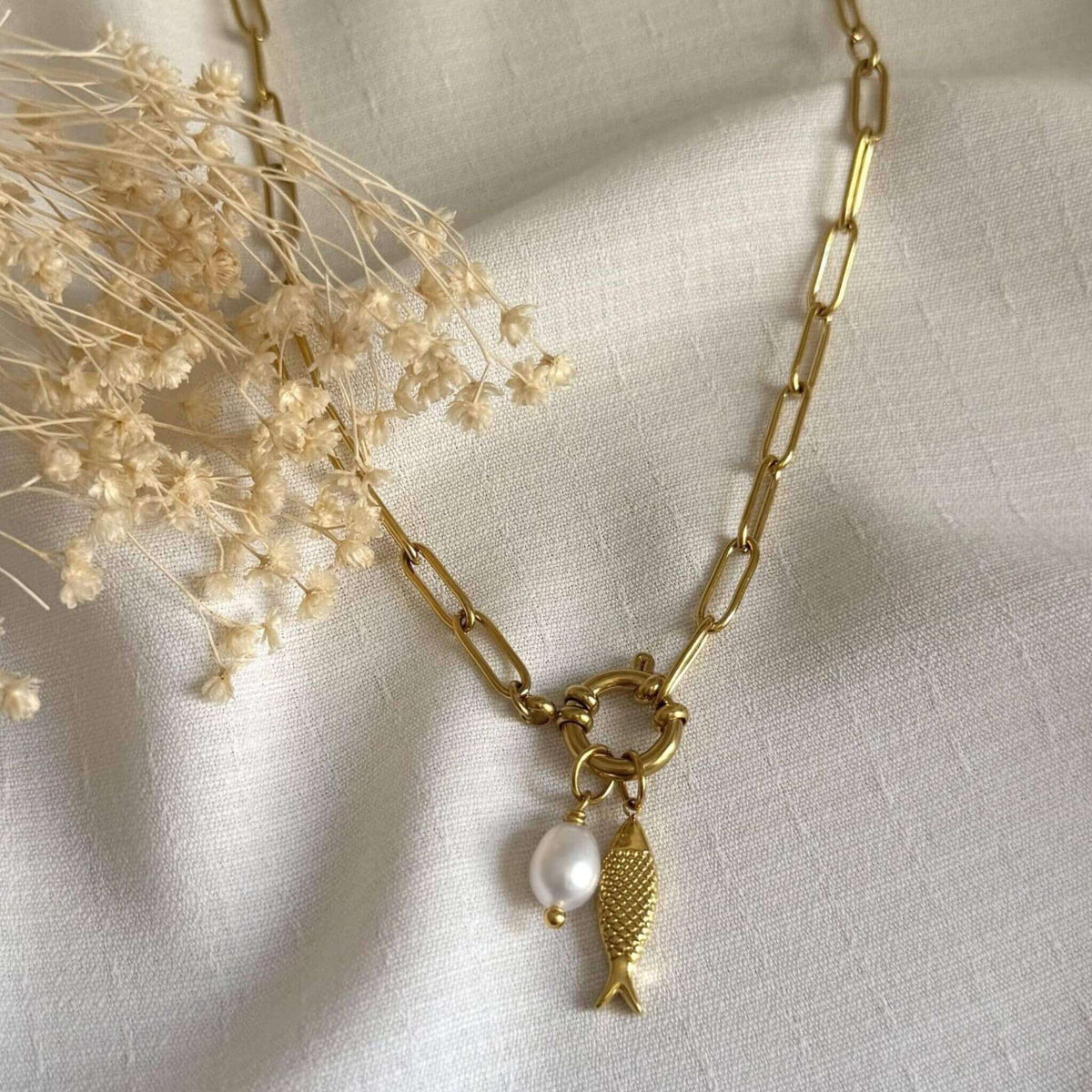 Collier Ichtus et perle d’eau douce - Bijoux Croix