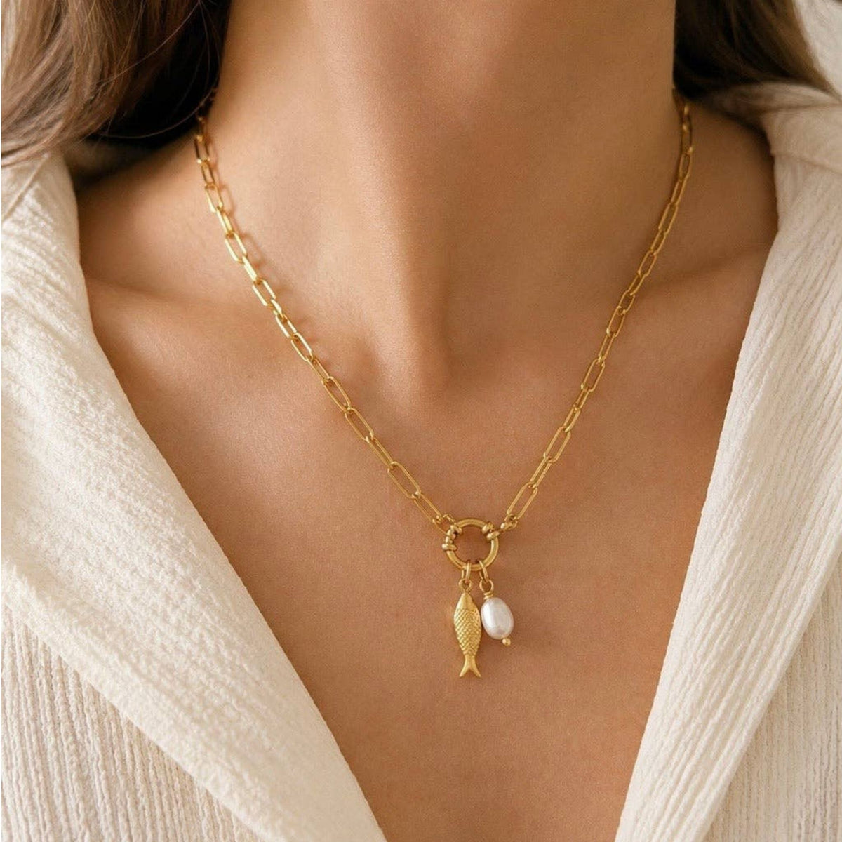 Collier Ichtus et perle d’eau douce - Bijoux Croix