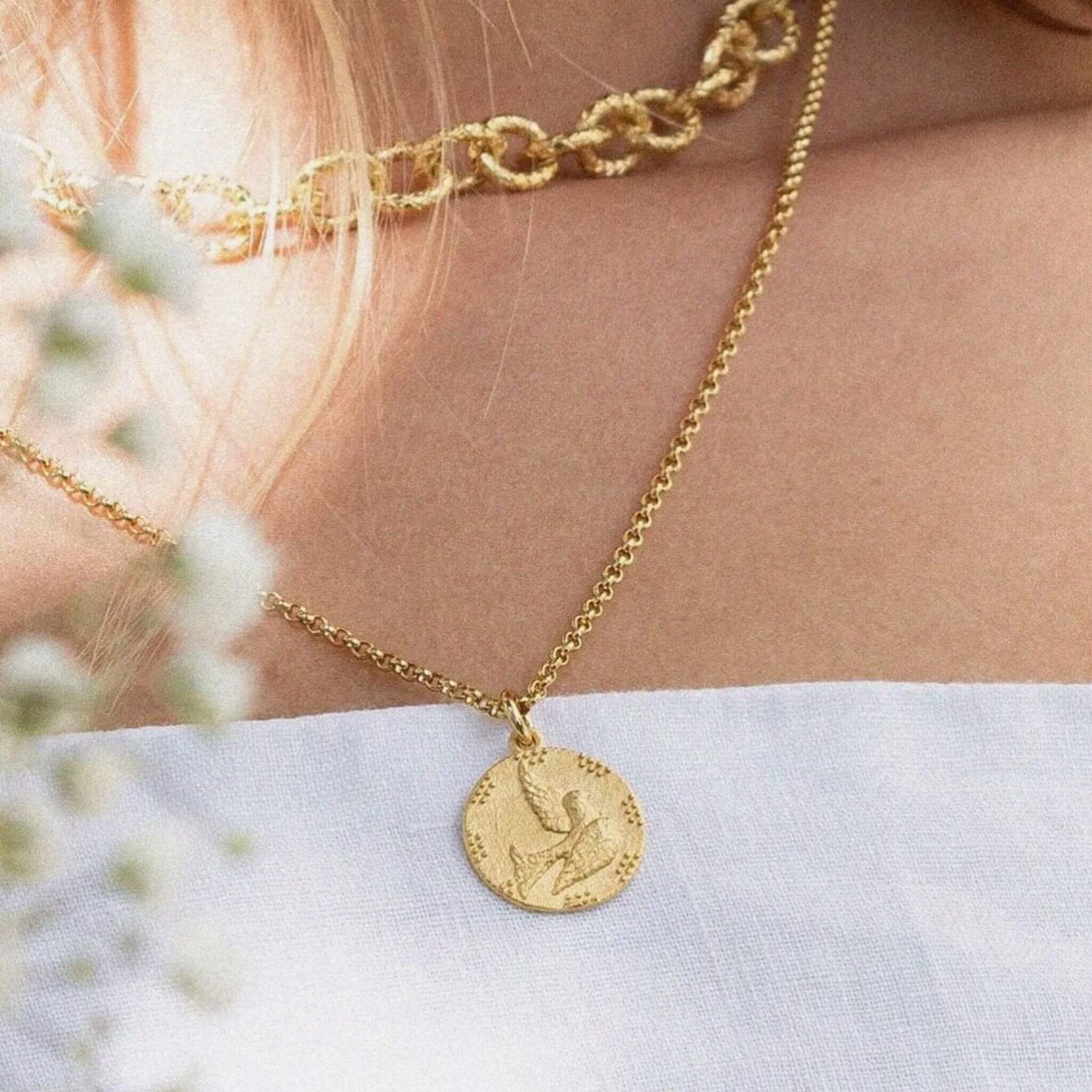 Collier Médaille Colombe - Bijoux Croix