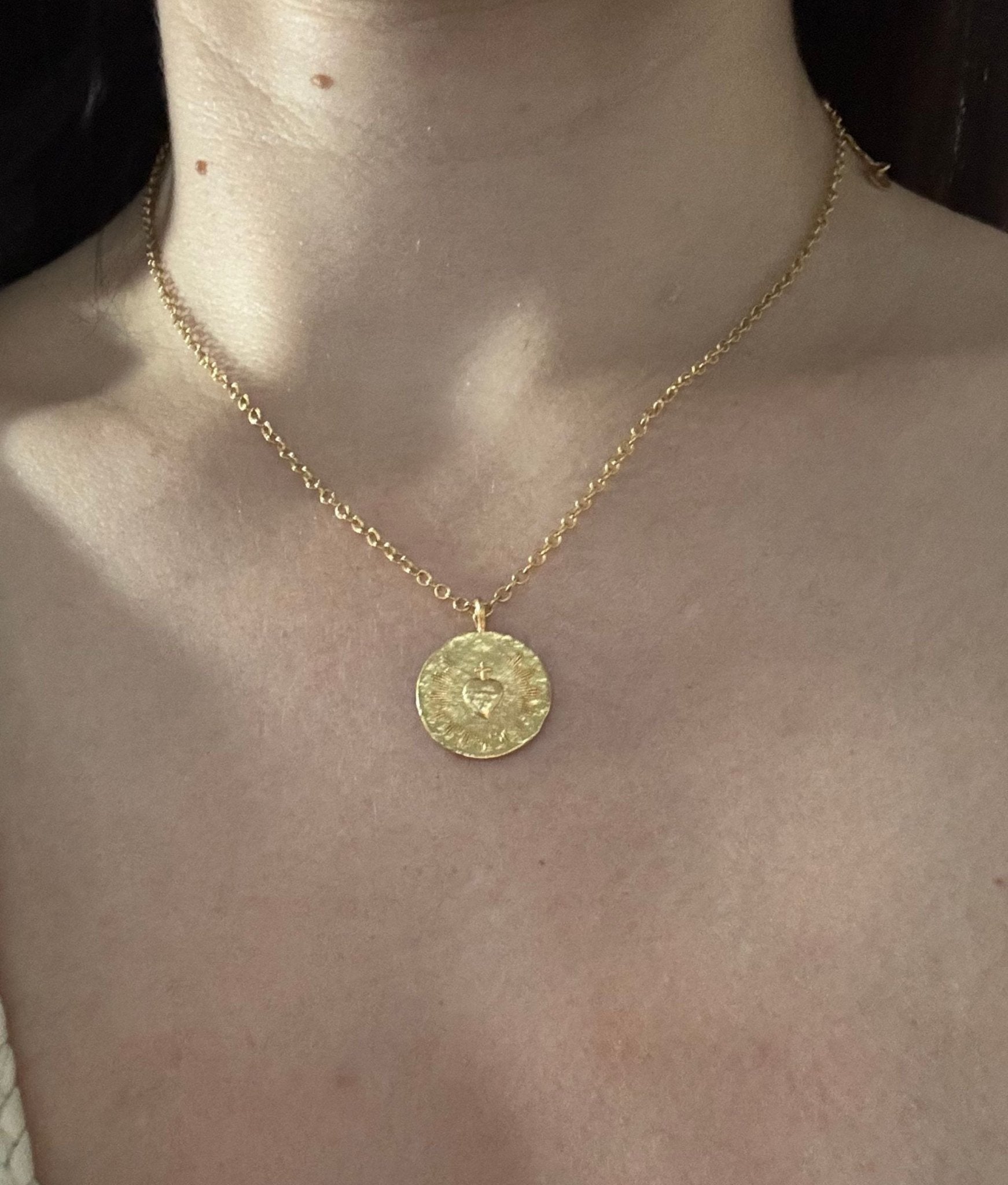 Collier Médaille Sacré-Cœur Rayonnant - Bijoux Croix