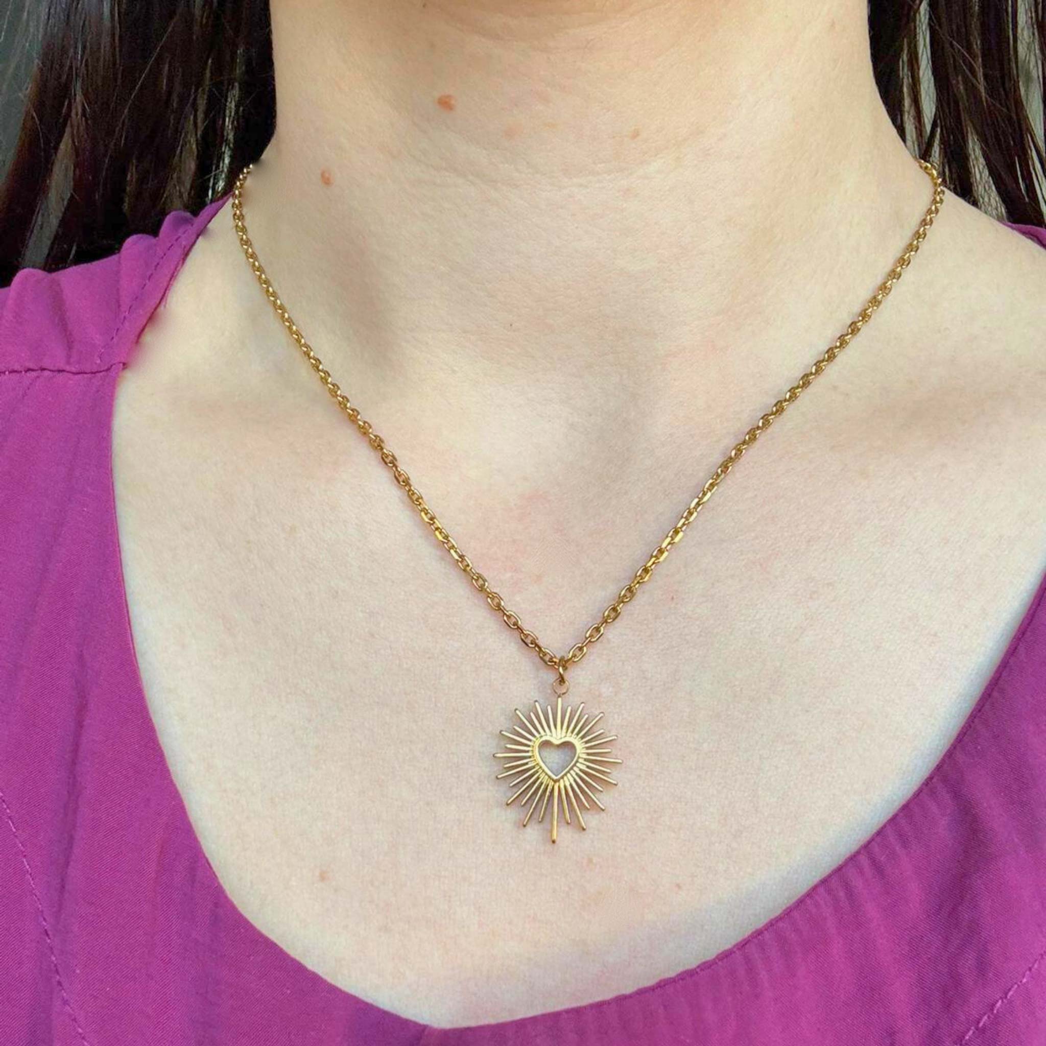 Collier Sacré - Cœur - Acier inoxydable Plaqué Or - Bijoux Croix